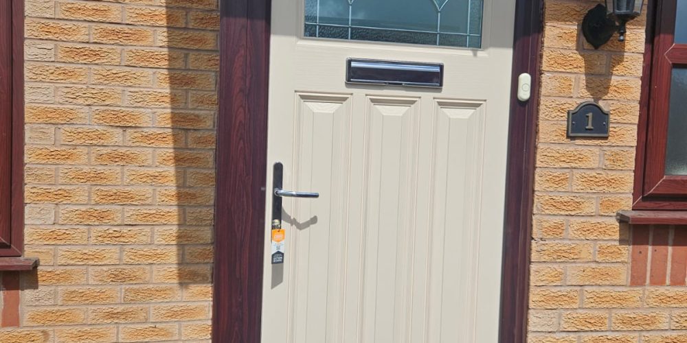 rosewood-upvc-windows-composite-door-denbigh-north-wales-1
